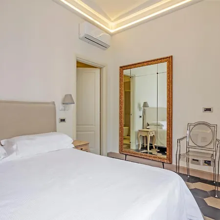 Suyte Centro 4*