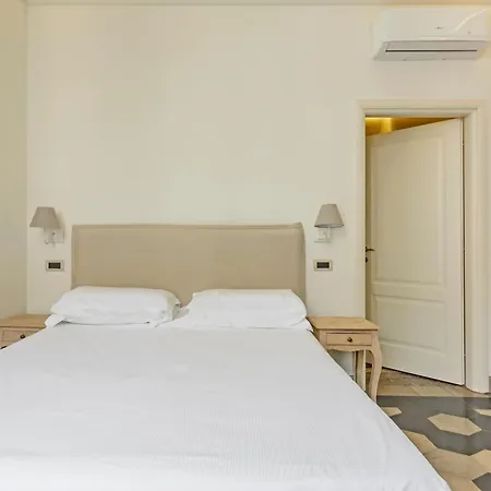 Europrooms - Centro 4*
